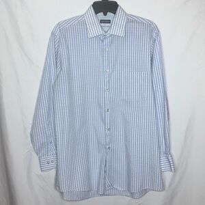 Like New Van Heusen Button-Up